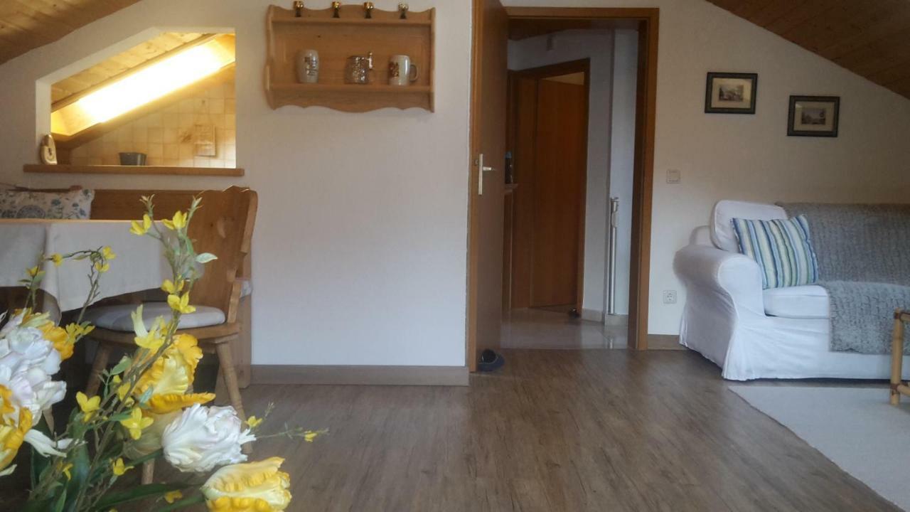 Ferienwohnung Franzi Garmisch-Partenkirchen Bagian luar foto